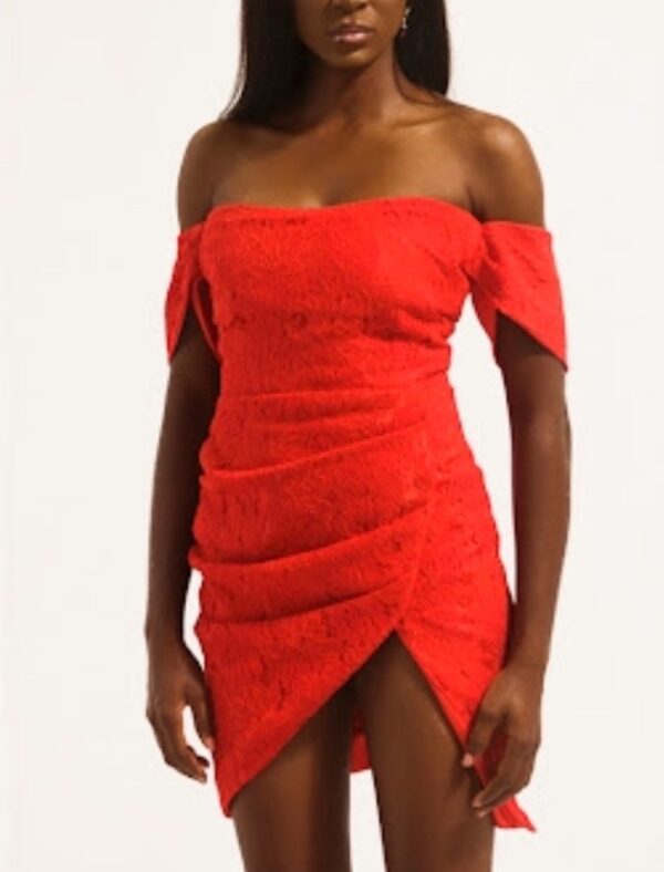 Vivi Runched Off-Shoulder Mini Red Lace Dress - Image 7